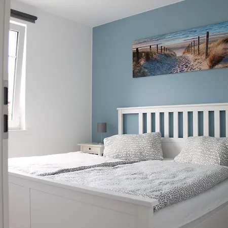 Ocean In Apartment *