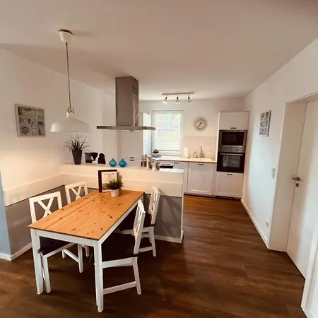 Apartment Ocean In