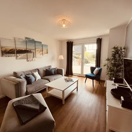 Ocean In Apartment *